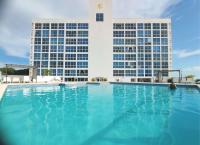 5 min de la playa - Cómoda suite con piscina - B&B