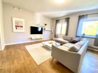 XL apartment with free parking - B&B