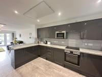 Chapel Terrace - 2 Bedrooms - Sleeps 4 - Free Private Parking - Ferienwohnung Cleator Moor