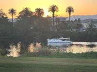 The Little River Cottage - Riverfront Retreat - B&B Murwillumbah