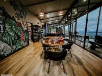 Private Costa Rica Mountain House Pool & Stunning Views - B&B Turrialba