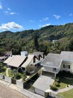Apartamento Novo 3,3 Km Vila Germânica - B&B
