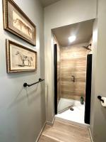 Newly renovated apartment in the heart of Detroit! - Chambres d’hôtes