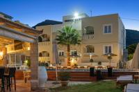 Nikos Apartments - Bed and Breakfast Stalís