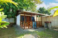 Casa Blanca Beachfront House with Shared Pool Access Pangea Lodge - B&B Manzanillo