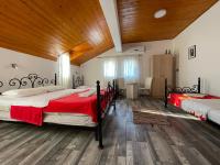 Chambre Quadruple - Vue sur Montagnes