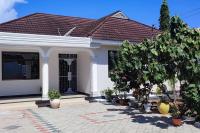 House with parking space in Dar es Salaam - B&B Dar es Salaam