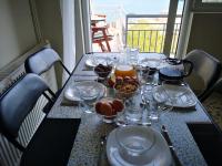 Sea View Apartment with 3 Bedrooms in Amfilochia - B&B