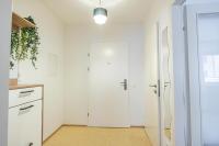 Superb Fully Equipped Apartment, 9 min to City Center via Metro - Ferienwohnung