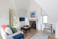 Charming Cotswold Loft - B&B Cirencester