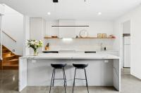 Lonnie - B&B Point Lonsdale