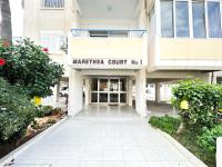 Sea and Lake Breeze 1BR Apt - Ferienwohnung Larnaka
