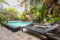 SURFARIS INN on poppies 2 - B&B Legian