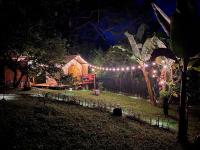 Cabaña & glamping para grupos de 4 a 6 personas, cerca al parque y con avistamiento de aves - Chambres d'hôtes Jardín