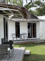 Lily Paradise - B&B Siquijor