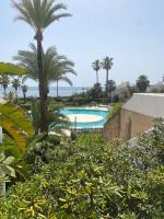 Beach Front Apartment Miraflores - B&B
