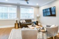 Cozy South Carolina Abode - Steps from Main Street - Bed and Breakfast Greenville