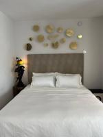 Marilyn Studio Apartment in Koreatown - B&B