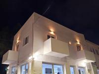 Fira gem luxury apartment - B&B