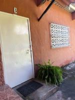 Estudio con 1 cama grande