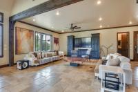 Spacious Edmond Vacation Rental with Hot Tub! - Bed and Breakfast