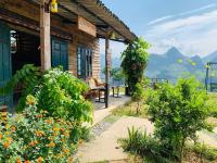 King Room with Mountain View