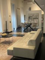 San Babila Loft esclusivo with parking - B&B Milano