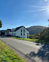 FEWO Klosterblick sowie Weinberge & Drachenflieger - B&B Zeltingen-Rachtig