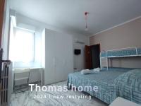 Camera Familiare con Bagno Privato