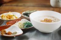 Homestay Yellow Natural House - B&B Siem Reap