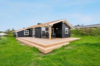 Well-Maintained Holiday Home With Sea View Close To Nature, The Beach And Ebeltoft - B&B Ebeltoft