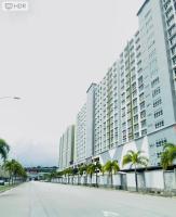 Spacious Apartment near IIUM Medical Centre, ECR & Teluk Cempedak with Smart TV & Pool - Chambres d'hôtes Kuantan