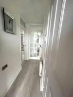 Cosy flat in Romford, 30 mins from London City - Bed and Breakfast