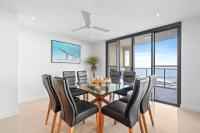 ZenLux 4BR Waterfront Penthouse Pad 270 Panoroma - B&B Darwin
