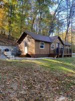 Carlton Cabin at Lake of Egypt 500 Sq Ft - Chambres d’hôtes Goreville