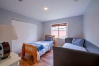 House Genesis - Bed and Breakfast