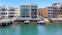 Cetina Unit 2 - Bed and Breakfast Caloundra