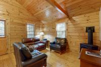 Green Ash Cabin 101 - B&B Northport