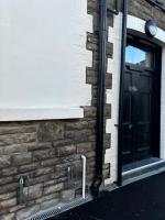 MODERN SPACIOUS 2-BED & High Ceiling - B&B Cardiff