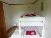 Brålands Farm - fish & family friendly in nature reserve - Apartment nr 1 Öringen - Chambres d'hôtes Munkedal