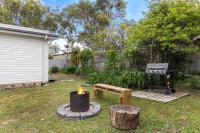This is Livin' - Fire Pit - 3 Mins Walk to Beach - B&B Culburra Beach
