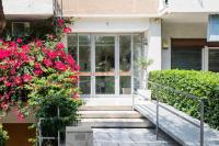 Breezy 2BR Apartment by Marina Flisvos by UPSTREET - B&B Athens
