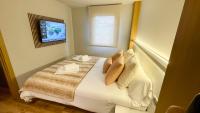 One-Bedroom Apartment with Terrace