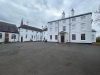 South Wing of Edwinstowe Hall - Chambres d’hôtes Edwinstowe