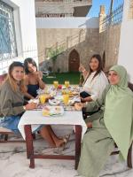 Sky Guest House - B&B