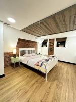 Unique Charm Studio Lincoln Park - B&B