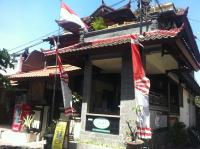 Kembar Inn Padangbai - Chambres d’hôtes