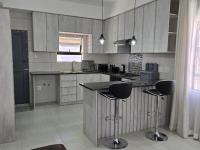 Executive 2-bedroom Serenity apartment in Wendywood Sandton with its own entrance - Ferienwohnung