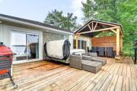 Sunset Heaven - Modern Lake House with Spa - B&B
