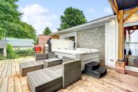 Sunset Heaven - Modern Lake House with Spa - Ferienwohnung Venise-en-Québec